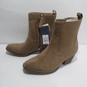 NEW Universal Thread Solita Western Style Ankle Boots Size 6 Tan Faux Suede Zip